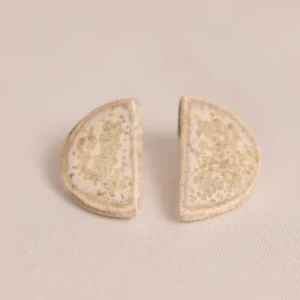 Brinco Meia-lua Inteira Branco Caramelo